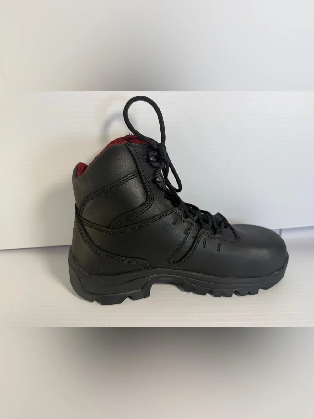Wolverine Black Lace-Up Work Boots with Rugged Sole